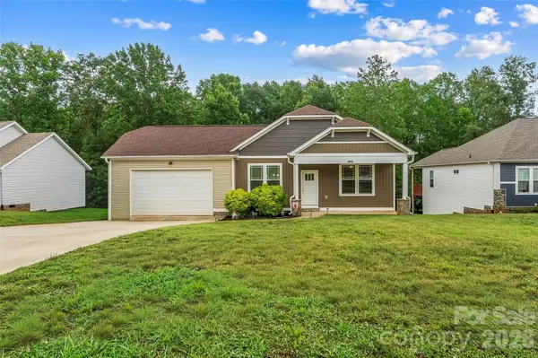 1640 Farmington Hills Drive, Conover, NC 28613