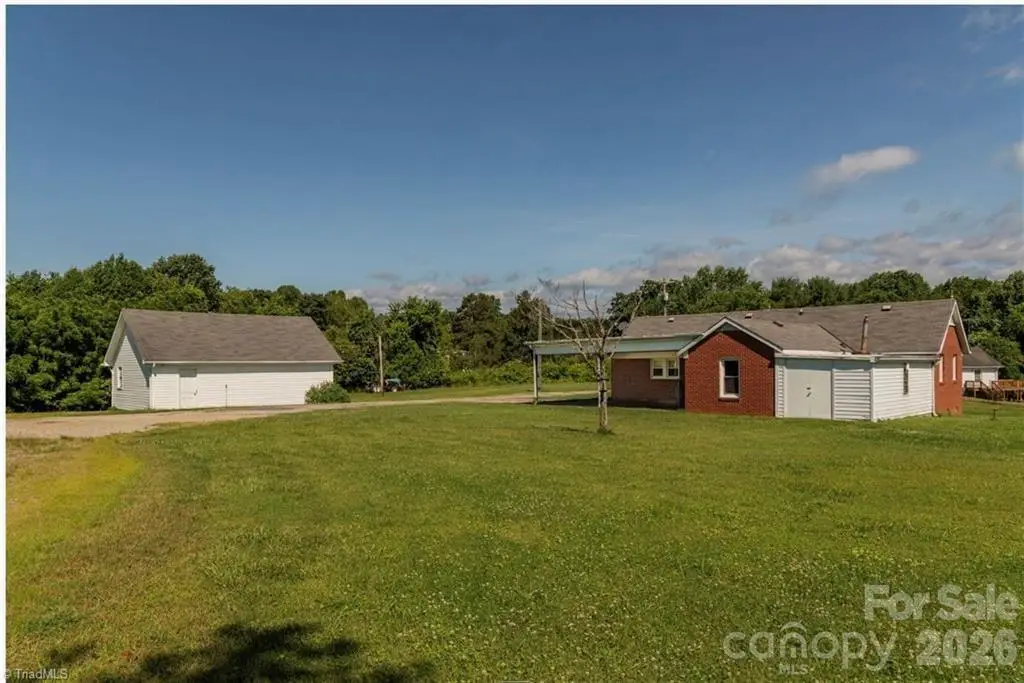 820 Suncrest Orchard Road, North Wilkesboro, NC 28659 - #1