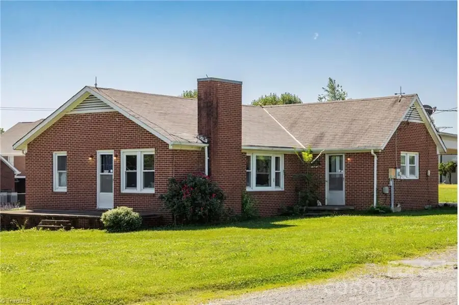 820 Suncrest Orchard Road, North Wilkesboro, NC 28659 - #2