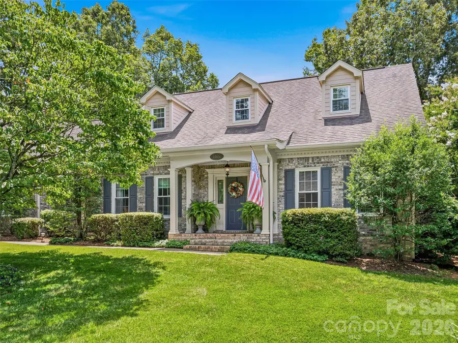 1005 Windsor Drive, Asheville, NC 28803 - #2