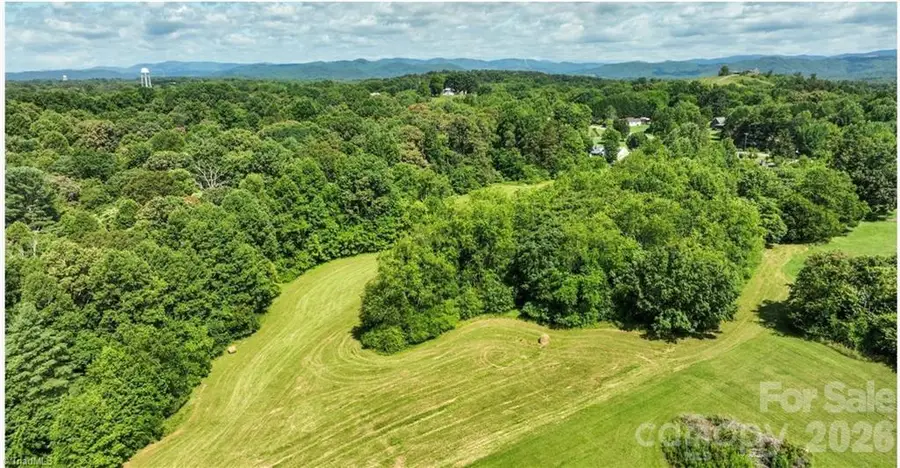 826 Suncrest Orchard Road, North Wilkesboro, NC 28659 - #3