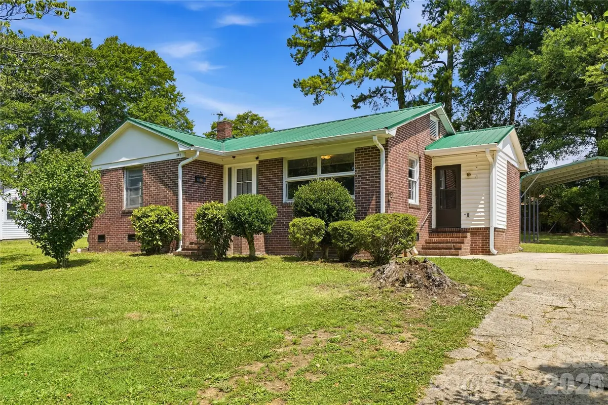 307 Dutchman Avenue, Mount Holly, NC 28120 - #1