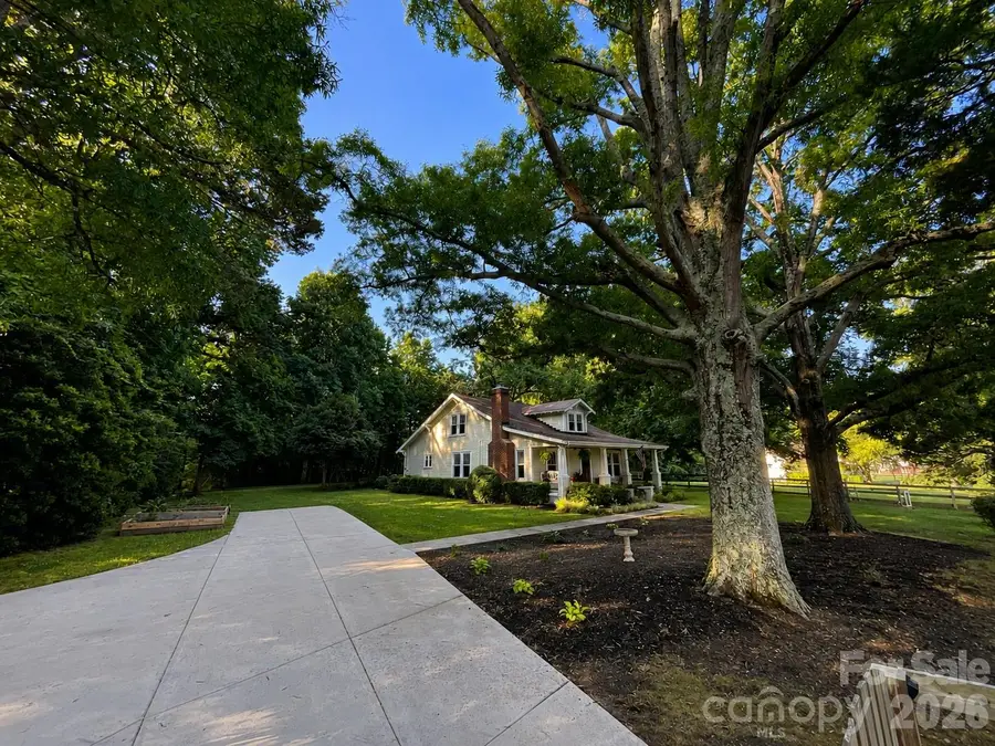 3514 Kelly Road, Charlotte, NC 28216 - #2