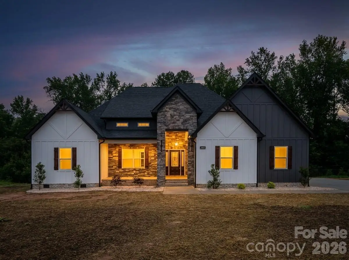 1007 Harrogate Drive, Bessemer City, NC 28016 - #1