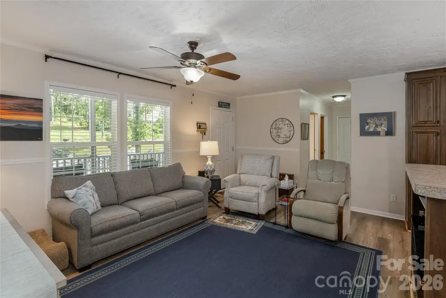 32 Beechwood Lakes Drive, Hendersonville, NC 28792 - #3