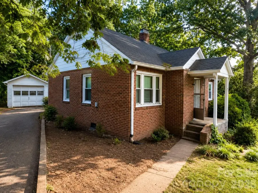 2337 W Nc 10 Highway, Newton, NC 28658 - #2
