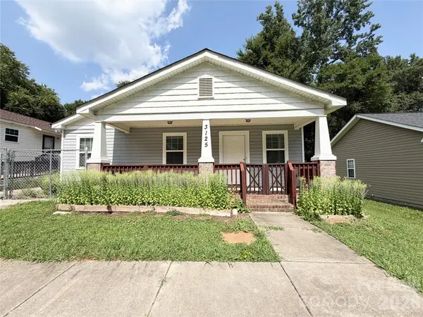 3125 Amay James Avenue, Charlotte, NC 28208