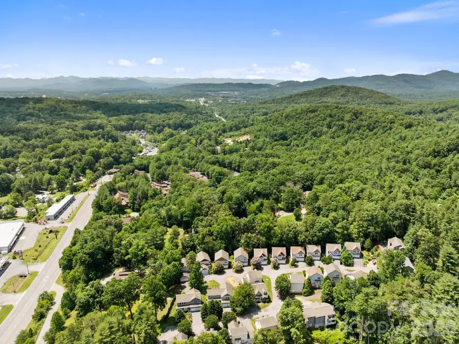 7 Winters Edge Lane, Asheville, NC 28803 - #2