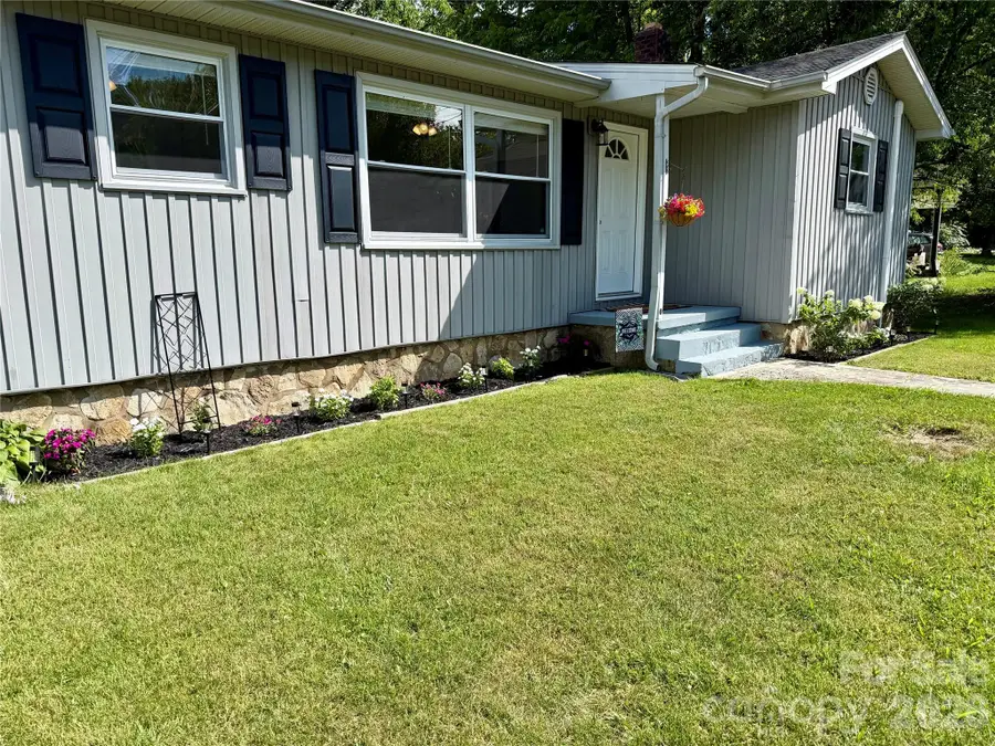 363 Killian Street, Waynesville, NC 28786 - #3