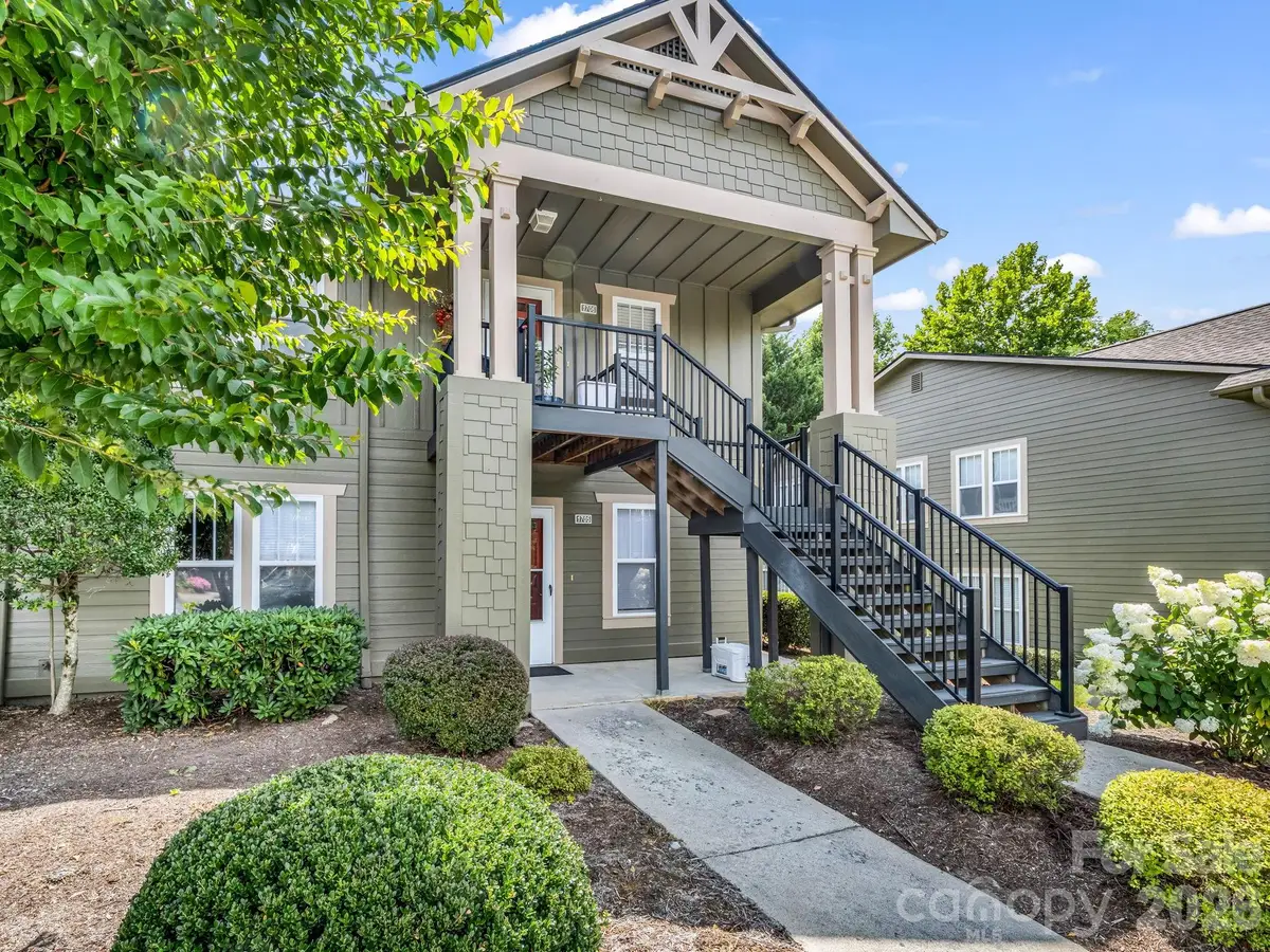 1706 Deermouse Way, Hendersonville, NC 28792 - #1
