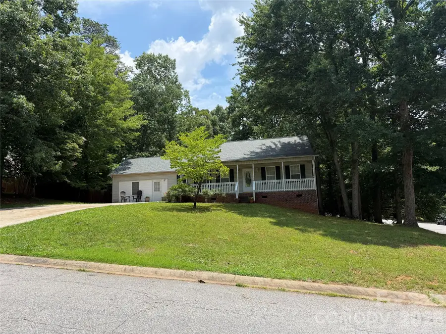 147 Valley Glen Drive, Troutman, NC 28166 - #2