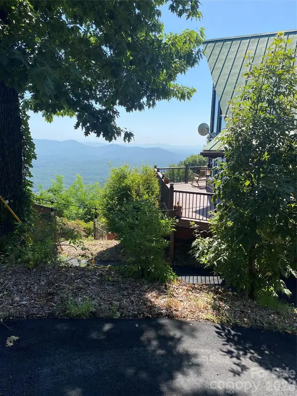000 Williams Circle Nw #320, Lake Lure, NC 28746