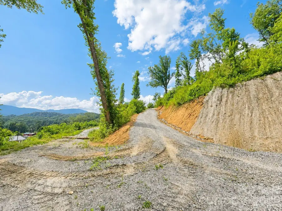 271 Sorrells Cove Road #C2, Waynesville, NC 28786 - #2