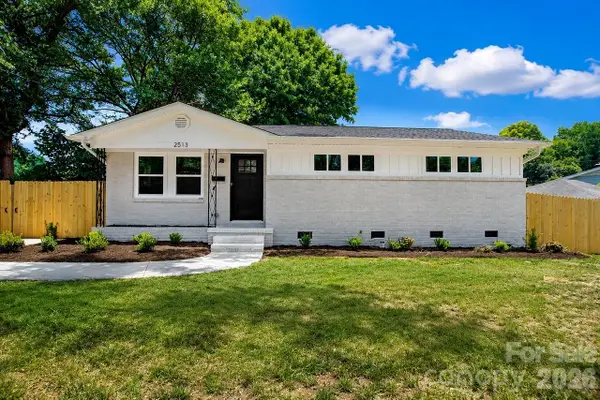 2513 Westgrove Drive, Charlotte, NC 28208