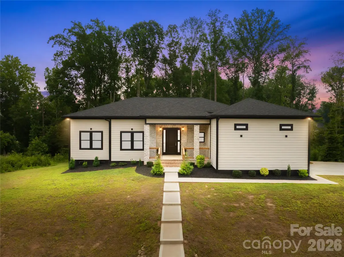 2004 Plain Field Drive, Bessemer City, NC 28016 - #1