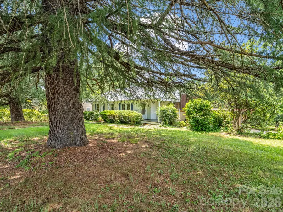 555 State Street, Marion, NC 28752 - #3