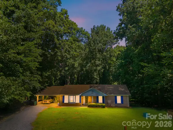 13001 Helena Circle, Charlotte, NC 28227