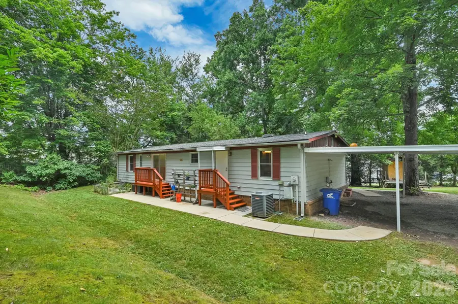 10 Canyon Cove, Candler, NC 28715 - #3