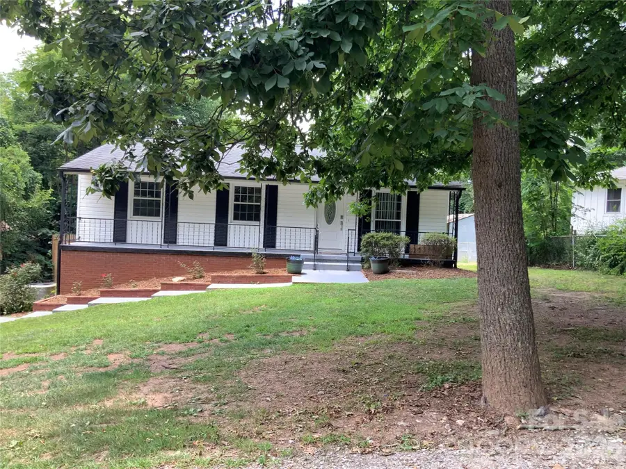 44 Rathfarnham Road, Asheville, NC 28803 - #2