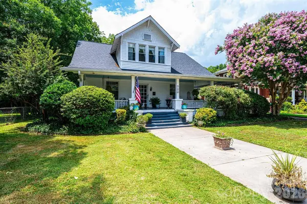 720 N Main Avenue, Newton, NC 28658