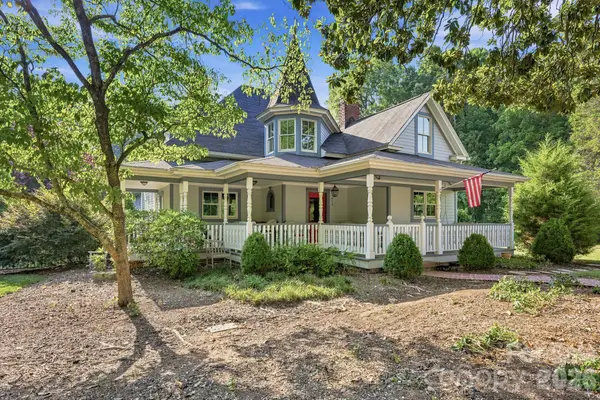 519 South Street, Davidson, NC 28036