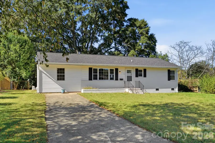 1122 E Park Drive, Gastonia, NC 28054 - #2