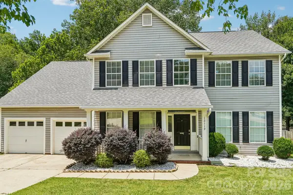 12119 Meadow Post Lane, Charlotte, NC 28269
