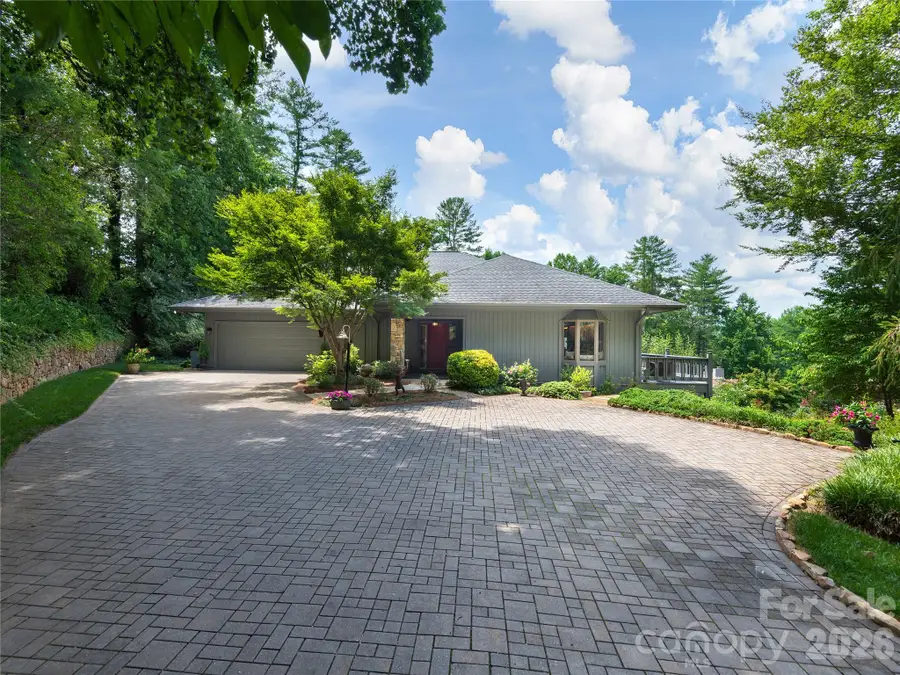 1071 Linkside Drive #14 & 15, Hendersonville, NC 28739 - #3