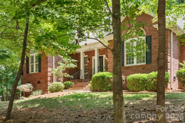 113 Palmer Marsh Place, Mooresville, NC 28117