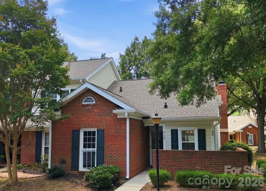9126 N Vicksburg Park Court, Charlotte, NC 28210 - #2