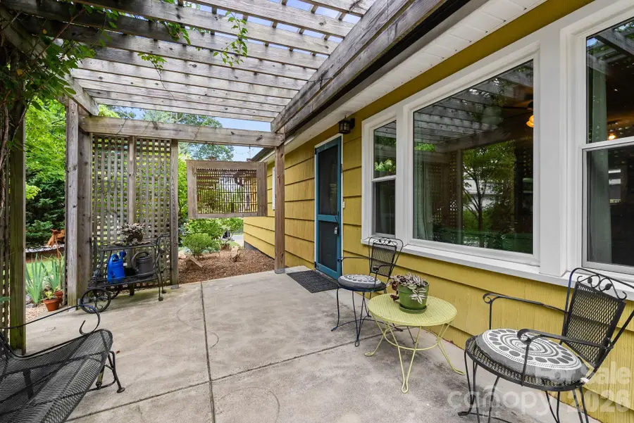 321 Sulphur Springs Road, Asheville, NC 28806 - #2