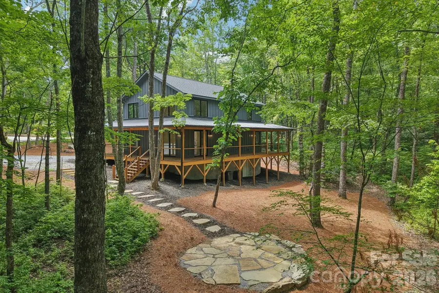 365 Cherokee Circle, Lake Toxaway, NC 28747 - #3