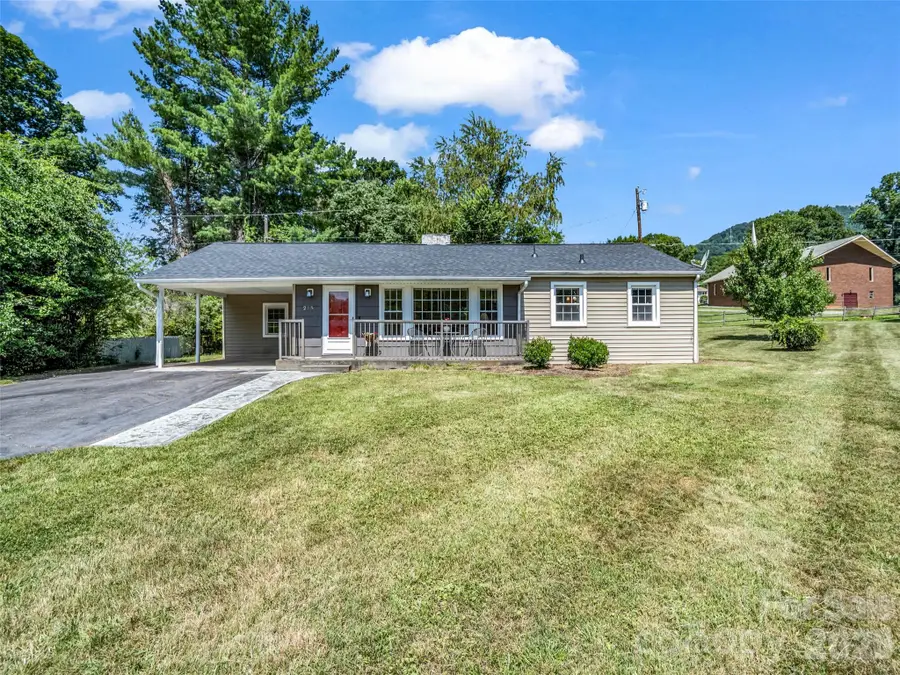 215 Varden Place, Swannanoa, NC 28778 - #3