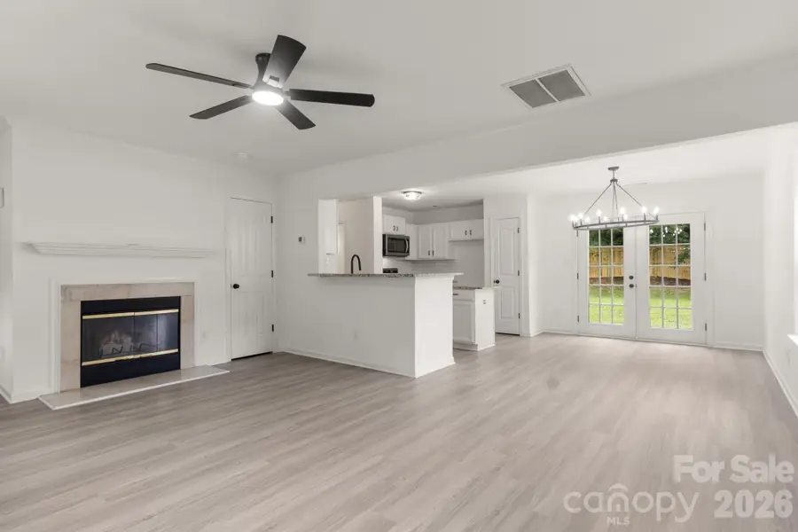 11125 Northwoods Forest Drive, Charlotte, NC 28214 - #3