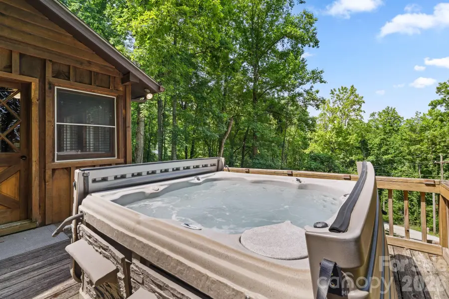 237 Biltmore Circle, Bryson City, NC 28713 - #3