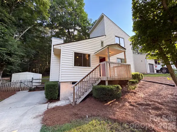 2427 Brook Canyon Drive, Charlotte, NC 28212