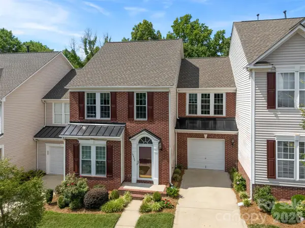14435 Greenpoint Lane, Huntersville, NC 28078