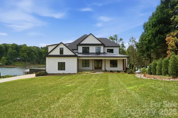 110 Zwilling Court, Troutman, NC 28166