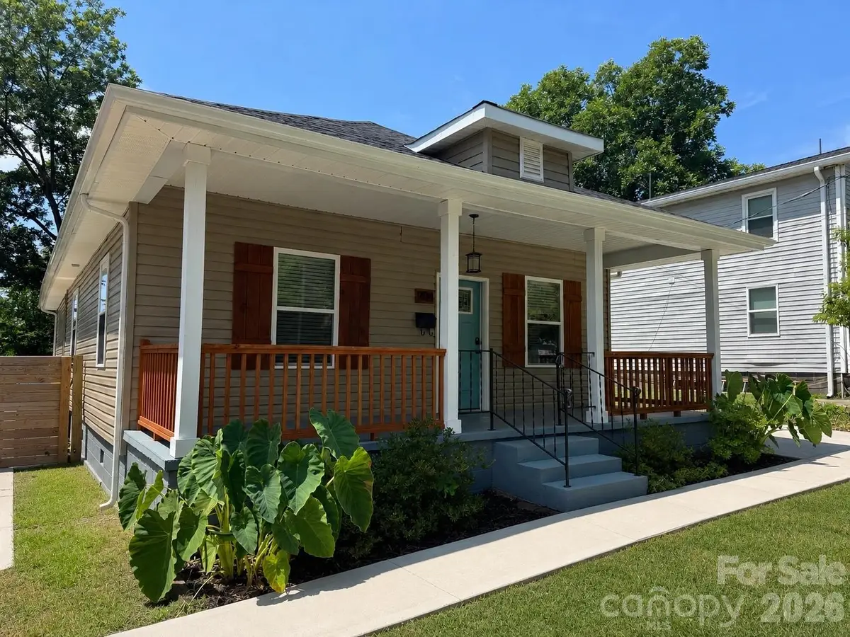 904 Laye Street, Belmont, NC 28012 - #1