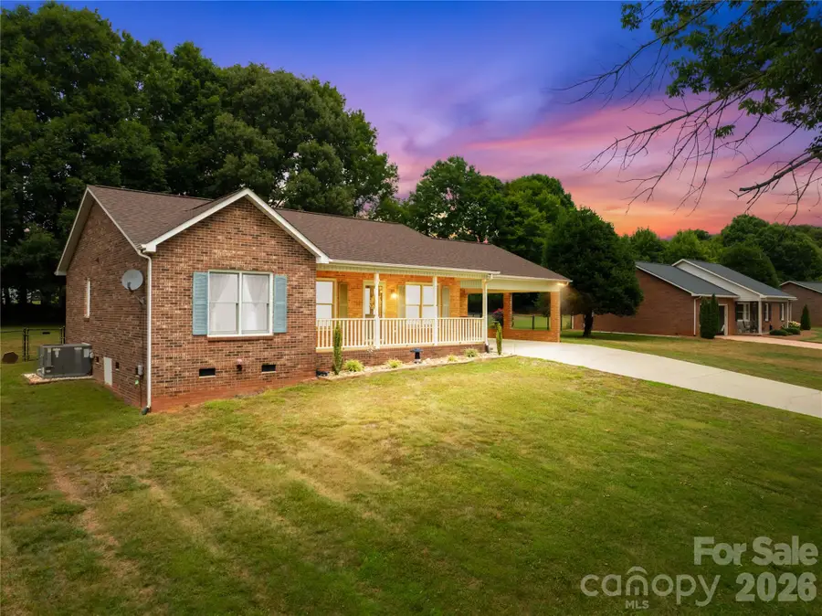 156 Doe Trail Lane, Statesville, NC 28625 - #2