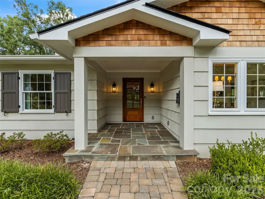 30 White Oak Road, Asheville, NC 28803 - #2