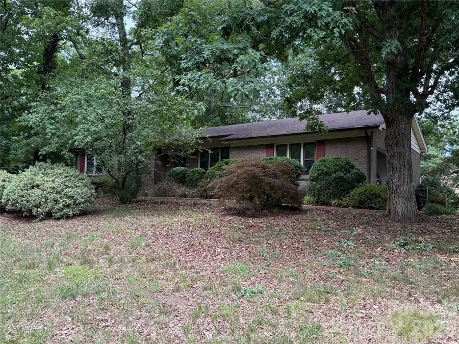 2207 Billy Street, Kannapolis, NC 28083 - #2