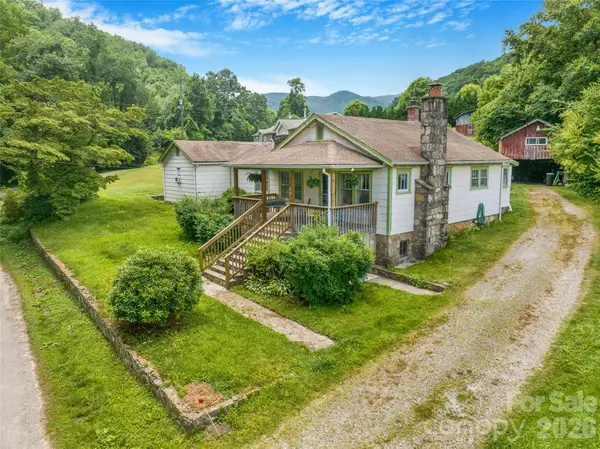 50 Rocky Branch Road, Waynesville, NC 28786
