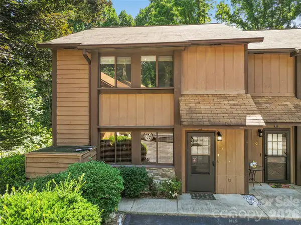 37 George Circle, Maggie Valley, NC 28751
