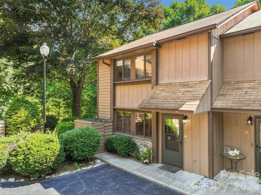 37 George Circle, Maggie Valley, NC 28751 - #2