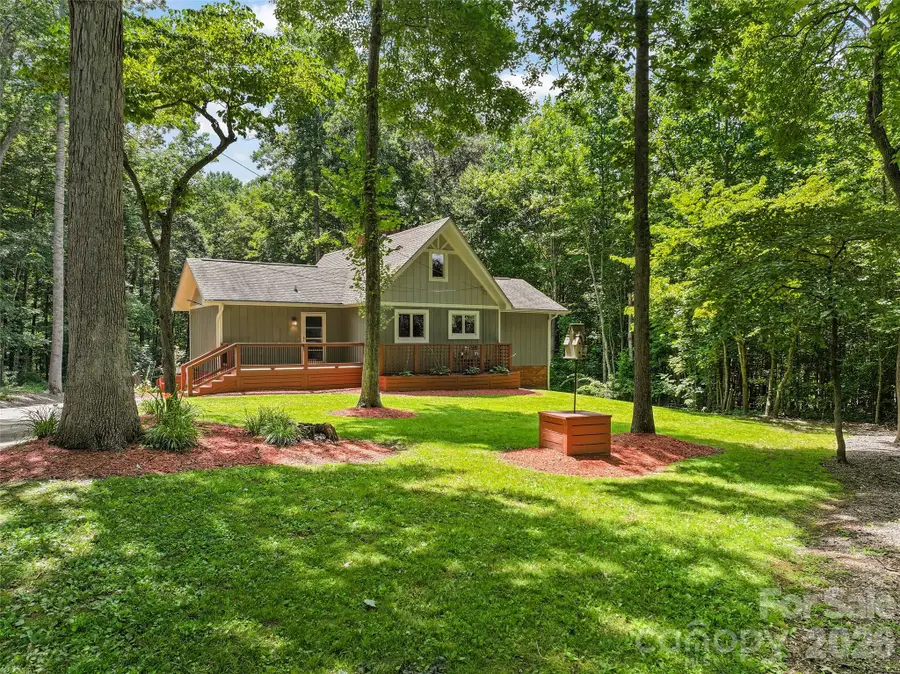 82 Sunburst Drive, Waynesville, NC 28786 - #2