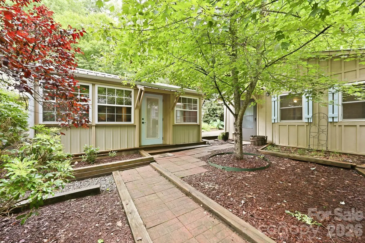 98 Secluded Cove, Waynesville, NC 28785 - #1