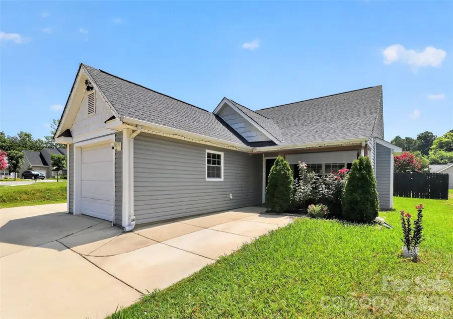 6033 Mary Blair Lane, Charlotte, NC 28214 - #2