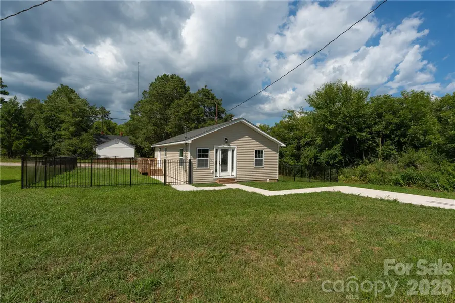 724 Webber Avenue, Chester, SC 29706 - #2