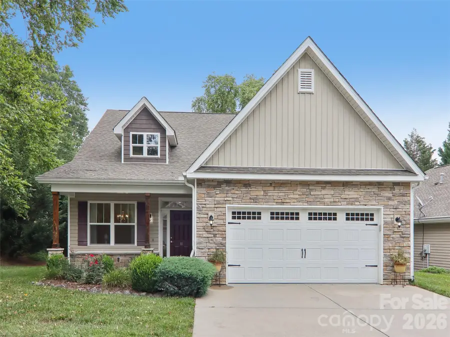 11 Eagle Pointe Way, Flat Rock, NC 28731 - #3